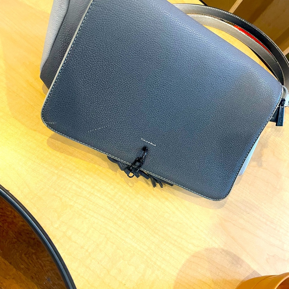 Men's Gray Leather Crossbody Bag